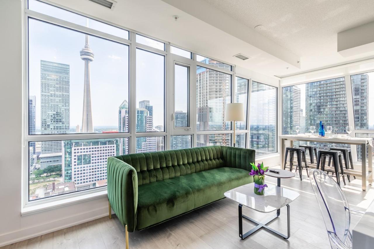 Luxury 2 Bedroom In The Heart Of Entertainment District - City Skyline View & Balcony Toronto Buitenkant foto